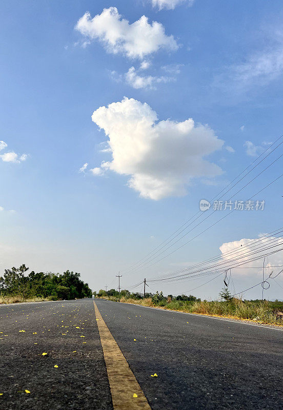 ฺBeautiful country road